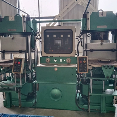 200T double station vacuum vulcanizer