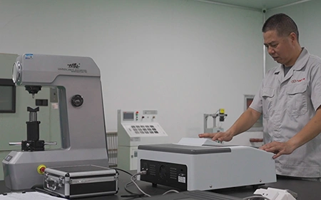Modern Laboratory